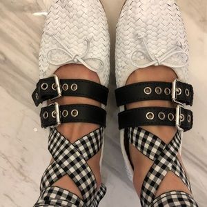 Miu Miu Buckle white gingham ballet flats Sz 40/10